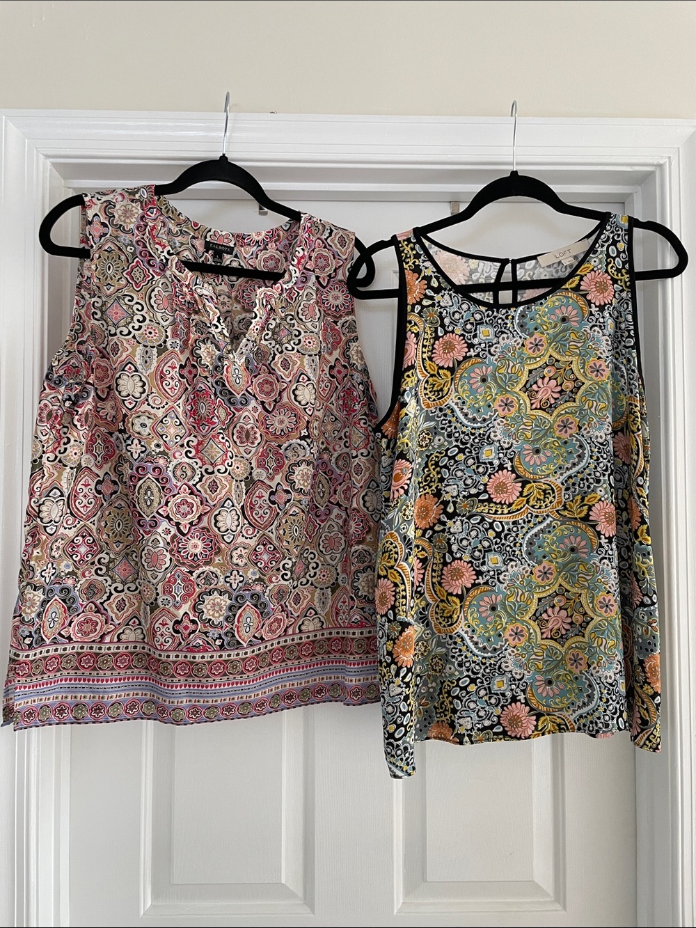 Size L Set of 2 sleeveless tops Talbots and Loft